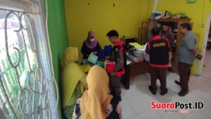 Diduga Korupsi Anggaran Desa, Kejaksaan Pohuwato Geledah Kantor Desa Buntulia Barat