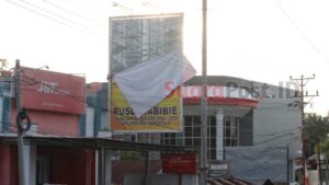 Bawaslu Pohuwato Tertibkan Spanduk APS menyerupai APK