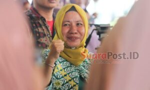 Berkat Kepiawaian Kades Hulawa, Ribuan Emak-emak Ikuti Majelis Taklim Akbar ke-IX