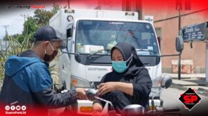Dampak Vulkanik, Ajp-SMSI Pohuwato Bagi 2000 Masker untuk Masyarakat