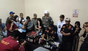 Satpol-PP Pohuwato Gelar Razia: 17 Orang Terjaring, Miras dan Lem Fox Diamankan