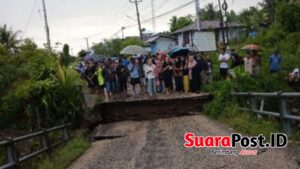 Jembatan Paguat-Dengilo Ambruk, Aktivitas Warga di Dua Kecamatan Terganggu