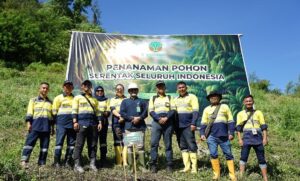 Pani Gold Project Dukung Penanaman Pohon Serentak di Gorontalo