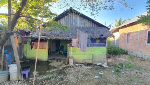 Kisah Pasutri di Pohuwato: Bertahan di Rumah Tidak Layak Huni, Berharap Pemerintah Ingat Mereka