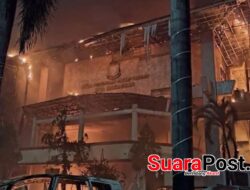 Tragedi Demonstrasi Makassar: Tiga Nyawa Melayang, Gedung DPRD Hangus