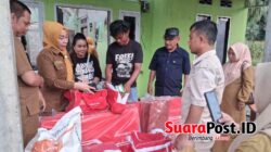 Dinsos Pohuwato Salurkan Bantuan untuk Keluarga Korban Kebakaran di Taluduyunu
