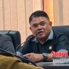 Kadis Pendidikan Mangkir, Nasir Giasi Bongkar Polemik Seragam yang Bikin Orang Tua Menjerit