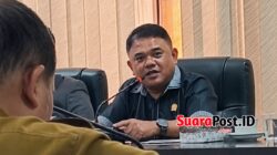 Kadis Pendidikan Mangkir, Nasir Giasi Bongkar Polemik Seragam yang Bikin Orang Tua Menjerit