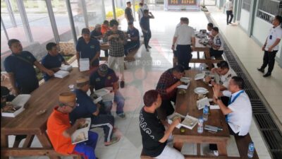 Duduk Semeja dengan Warga Binaan, Senator Syarif Bawa Semangat Pembinaan di Lapas Pohuwato