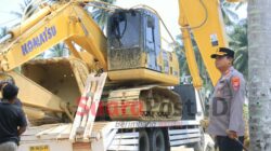 Lima Orang Diamankan, 4 Excavator PETI di Popayato Barat Digiring ke Mapolres Pohuwato