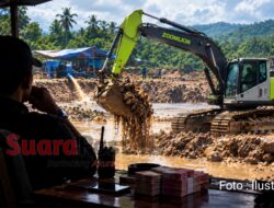 Excavator Zoomlion Diduga Garap Emas Ilegal di Bulangita, Nama Joni Tino Disebut